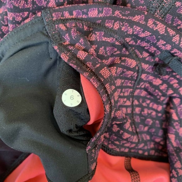 Lululemon Womens Activewear Leggings Pants Black Purple Geometric Pockets 6 - Picture 5 of 10